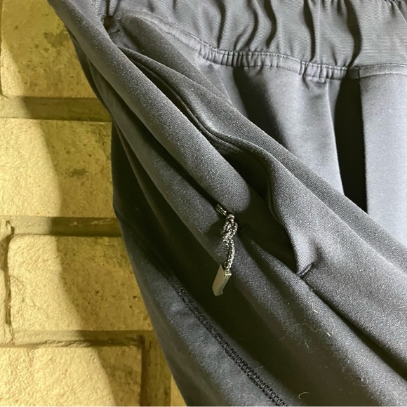 Men’s Lululemon Shorts - Picture 2 of 7